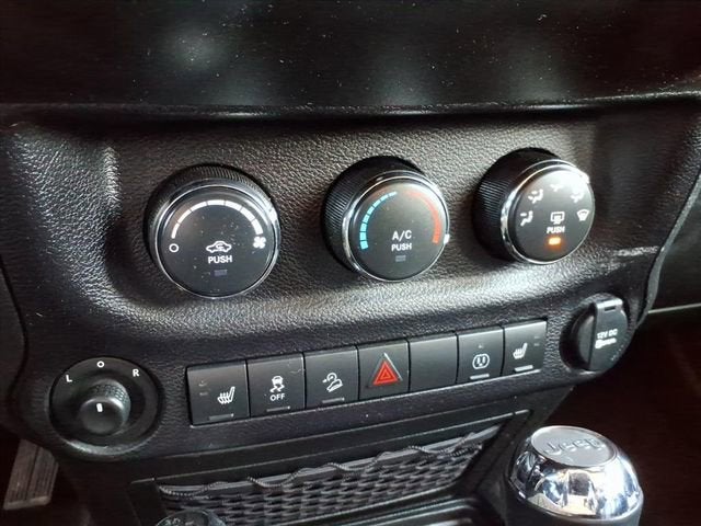 2018 Jeep Wrangler JK Unlimited Sahara