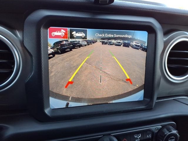 2023 Jeep Wrangler 4-Door Sahara 4x4