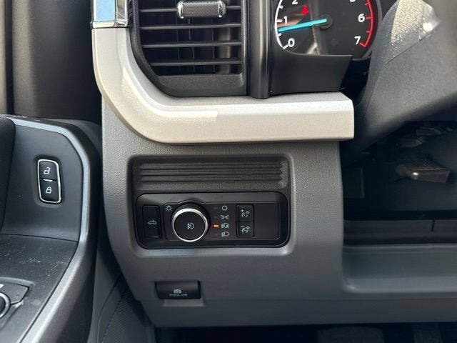2025 Ford Super Duty F-250 SRW XL