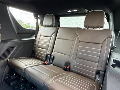 2025 GMC Yukon Denali Ultimate