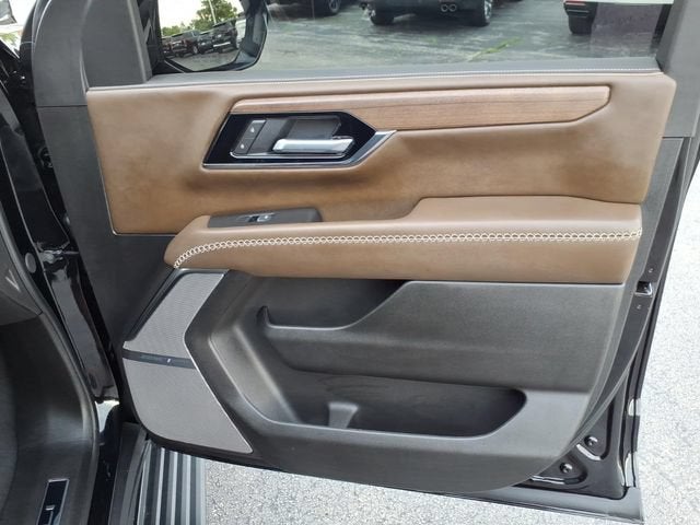 2025 GMC Yukon Denali Ultimate