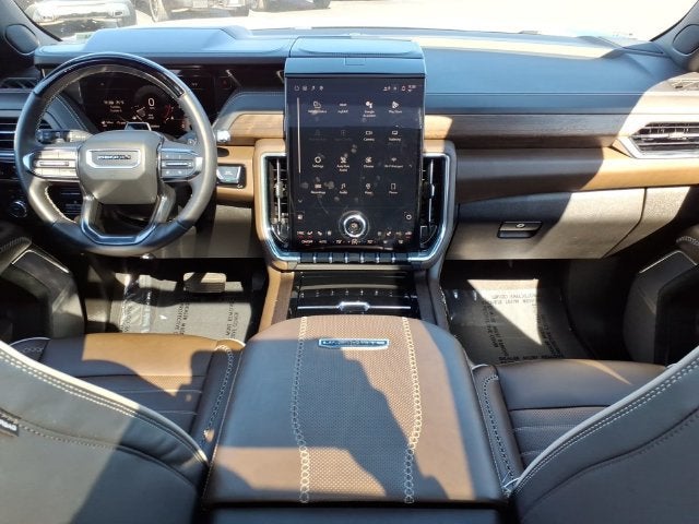 2025 GMC Yukon Denali Ultimate