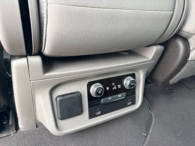 2022 GMC Yukon XL SLE