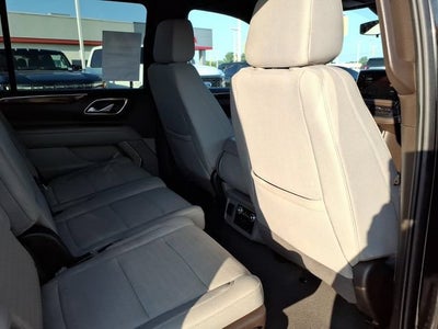 2022 GMC Yukon XL SLE