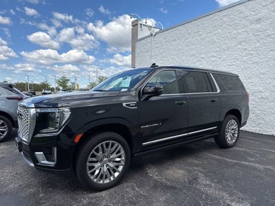 2023 GMC Yukon XL Denali