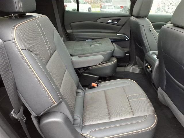 2025 Chevrolet Traverse High Country