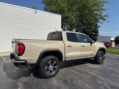 2024 GMC Canyon AT4