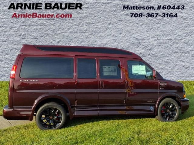 2025 GMC Savana Cargo 2500 Work Van