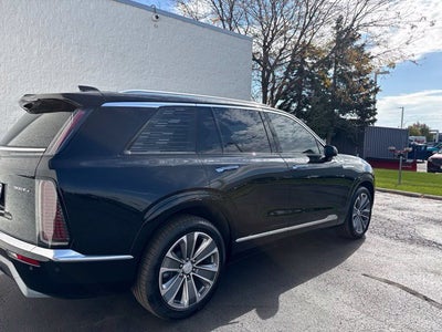 2026 Cadillac VISTIQ Luxury