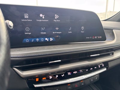 2024 Cadillac XT4 Sport