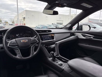 2023 Cadillac XT5 FWD Premium Luxury