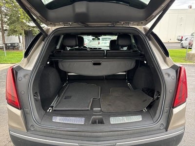 2022 Cadillac XT5 Premium Luxury