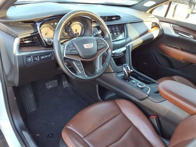 2021 Cadillac XT5 Premium Luxury