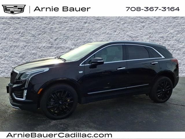 2022 Cadillac XT5 Premium Luxury