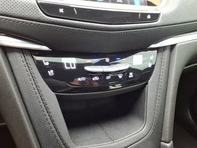 2024 Cadillac XT5 Sport