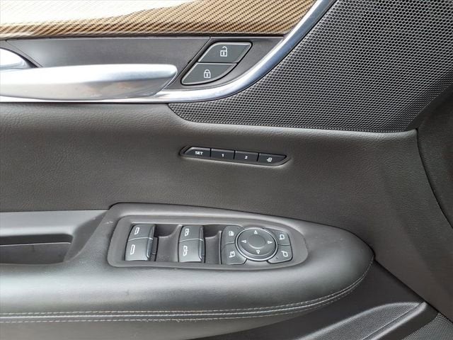 2019 Cadillac XT5 Platinum AWD