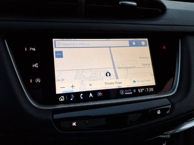 2024 Cadillac XT5 Sport