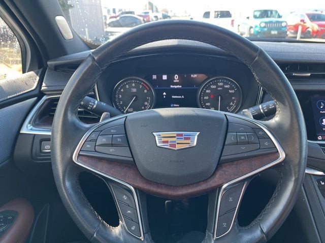 2023 Cadillac XT5 Sport