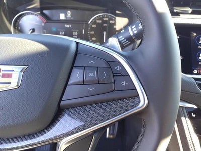 2025 Cadillac XT5 Sport