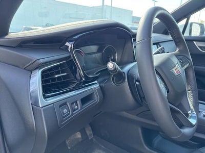 2025 Cadillac XT6 Luxury