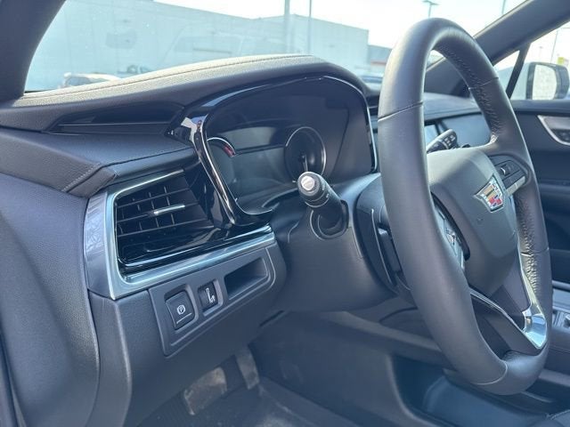 2025 Cadillac XT6 Luxury