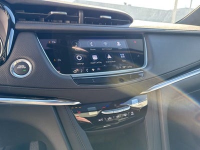 2025 Cadillac XT6 Luxury