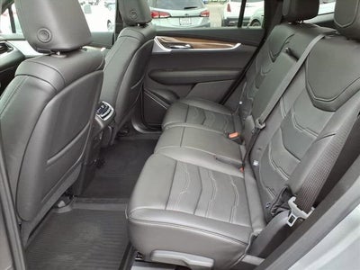 2025 Cadillac XT6 Premium Luxury