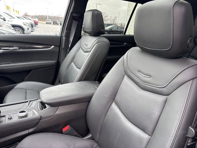 2023 Cadillac XT6 Sport