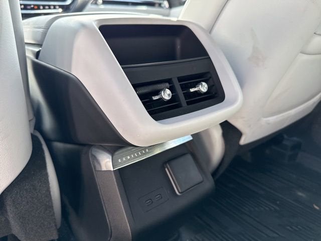2023 Cadillac LYRIQ Luxury