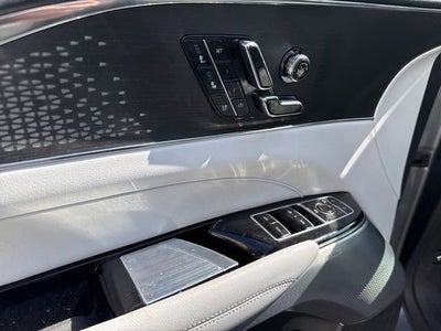 2023 Cadillac LYRIQ Luxury