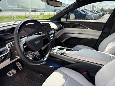 2023 Cadillac LYRIQ Luxury