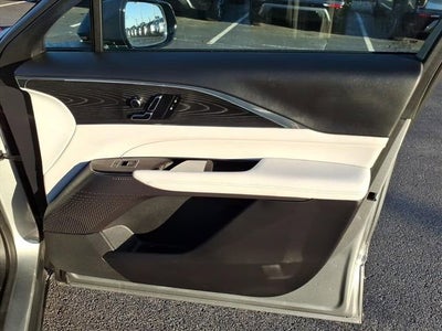 2024 Cadillac LYRIQ Luxury 1