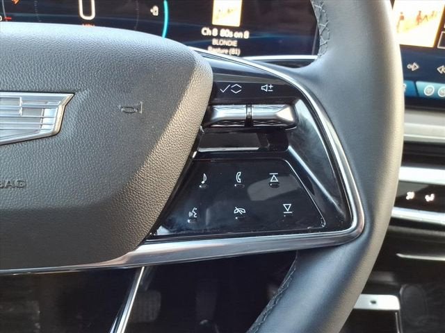 2024 Cadillac LYRIQ Luxury 1