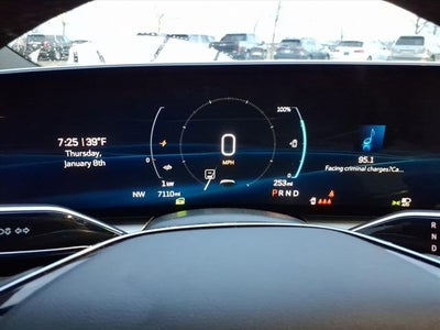 2024 Cadillac LYRIQ Luxury 1