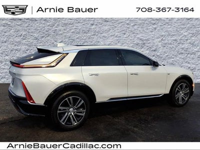 2024 Cadillac LYRIQ Luxury 1