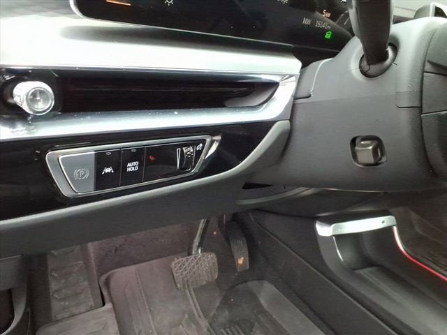 2024 Cadillac LYRIQ Luxury 3