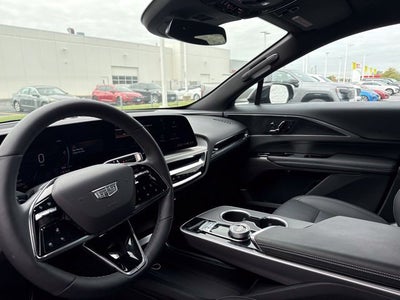 2025 Cadillac LYRIQ Sport 1