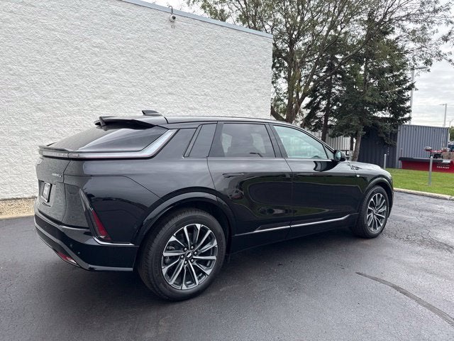 2025 Cadillac LYRIQ Sport 1