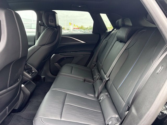 2025 Cadillac LYRIQ Sport 1