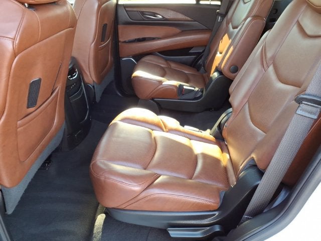 2018 Cadillac Escalade Luxury