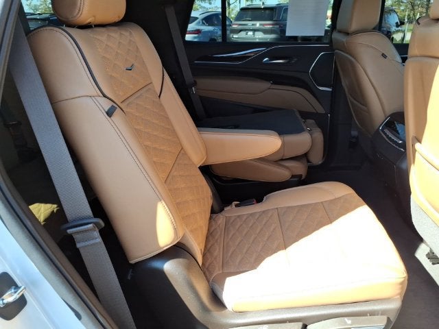 2023 Cadillac Escalade 4WD Premium Luxury