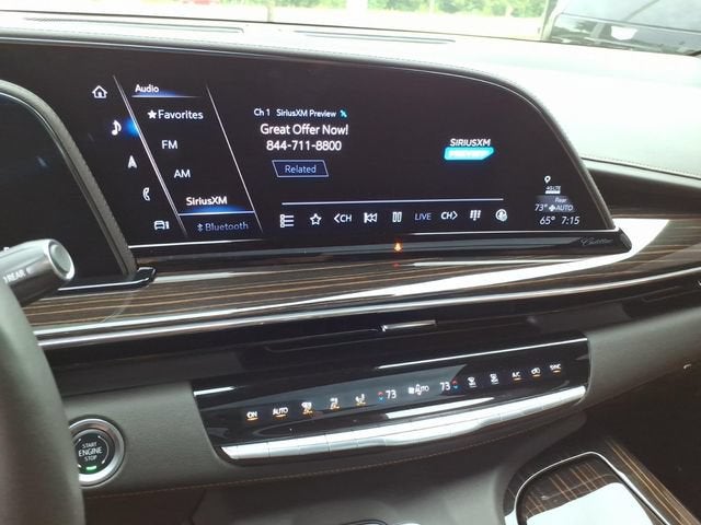 2024 Cadillac Escalade Sport