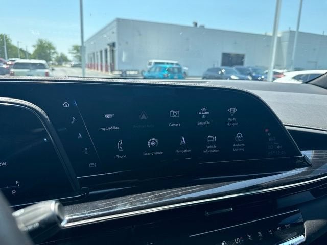2023 Cadillac Escalade Sport