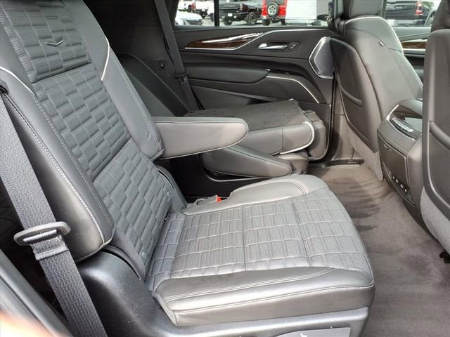 2024 Cadillac Escalade Sport Platinum