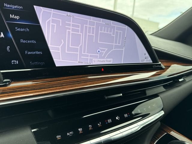 2023 Cadillac Escalade ESV Premium Luxury