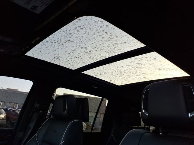 2023 Cadillac Escalade ESV Sport