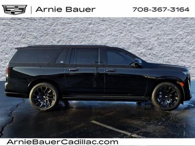 2023 Cadillac Escalade ESV Sport