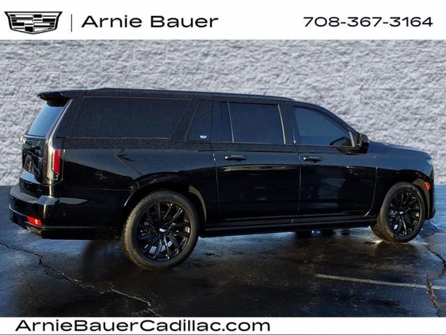 2023 Cadillac Escalade ESV Sport