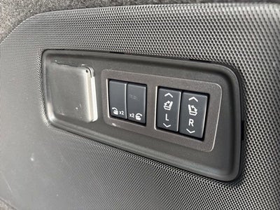 2025 Cadillac Escalade Premium Luxury