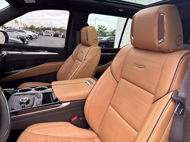 2025 Cadillac Escalade Premium Luxury